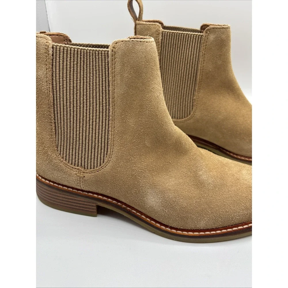 Clarks Women's Cologne Arlo Leather Chelsea Boots Size 7.5‎ M New
